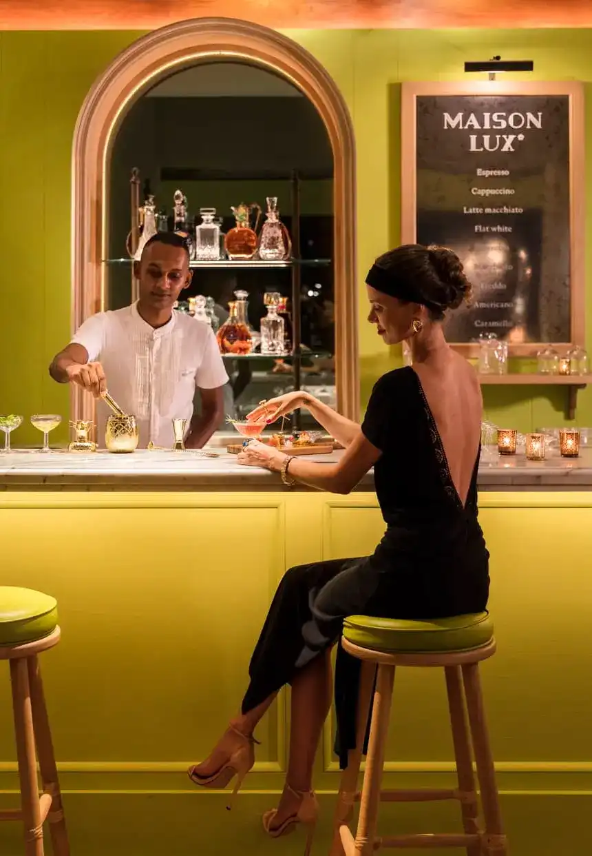   MAISON LUX* – A Chic Café Experience