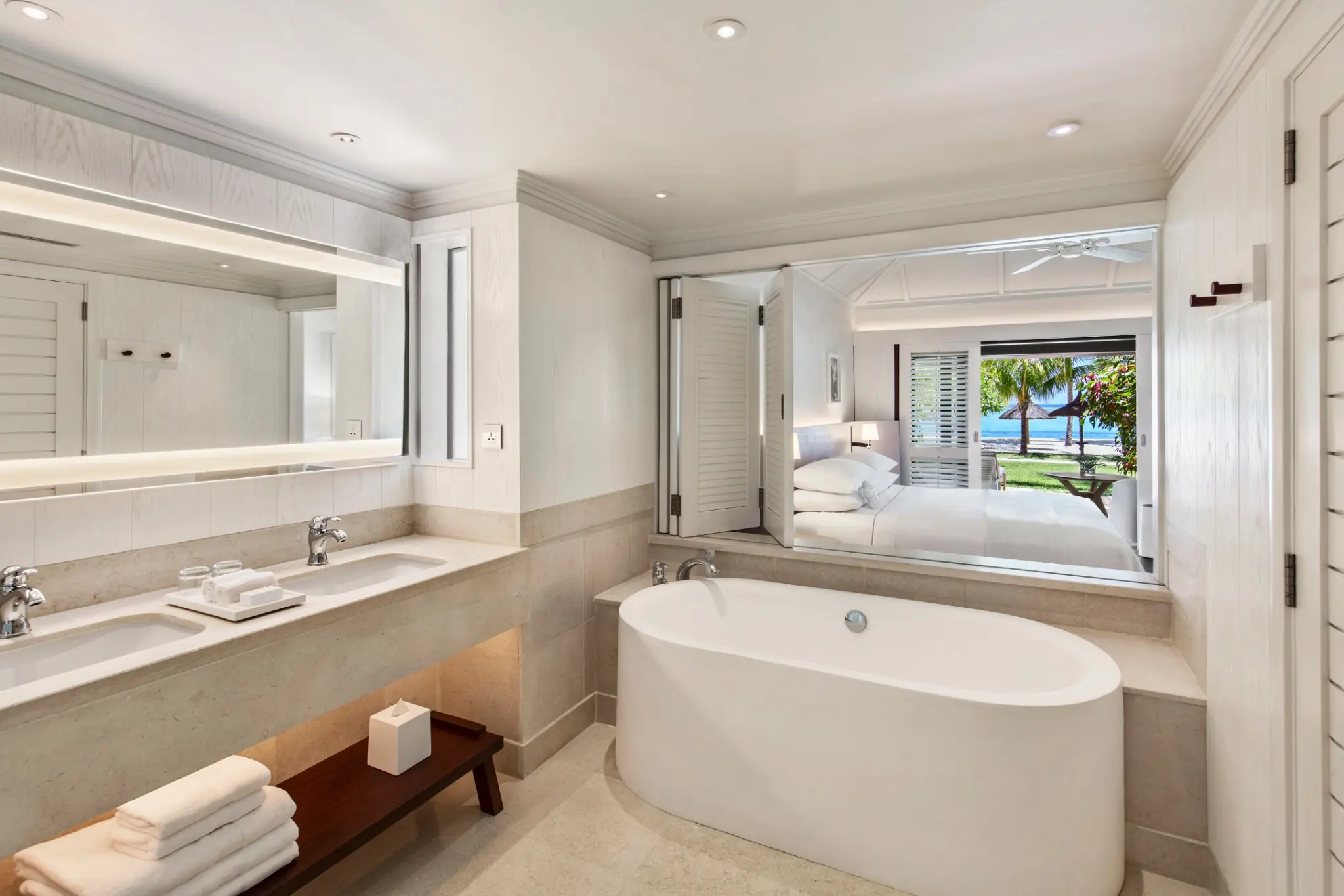 Ocean Junior Suite