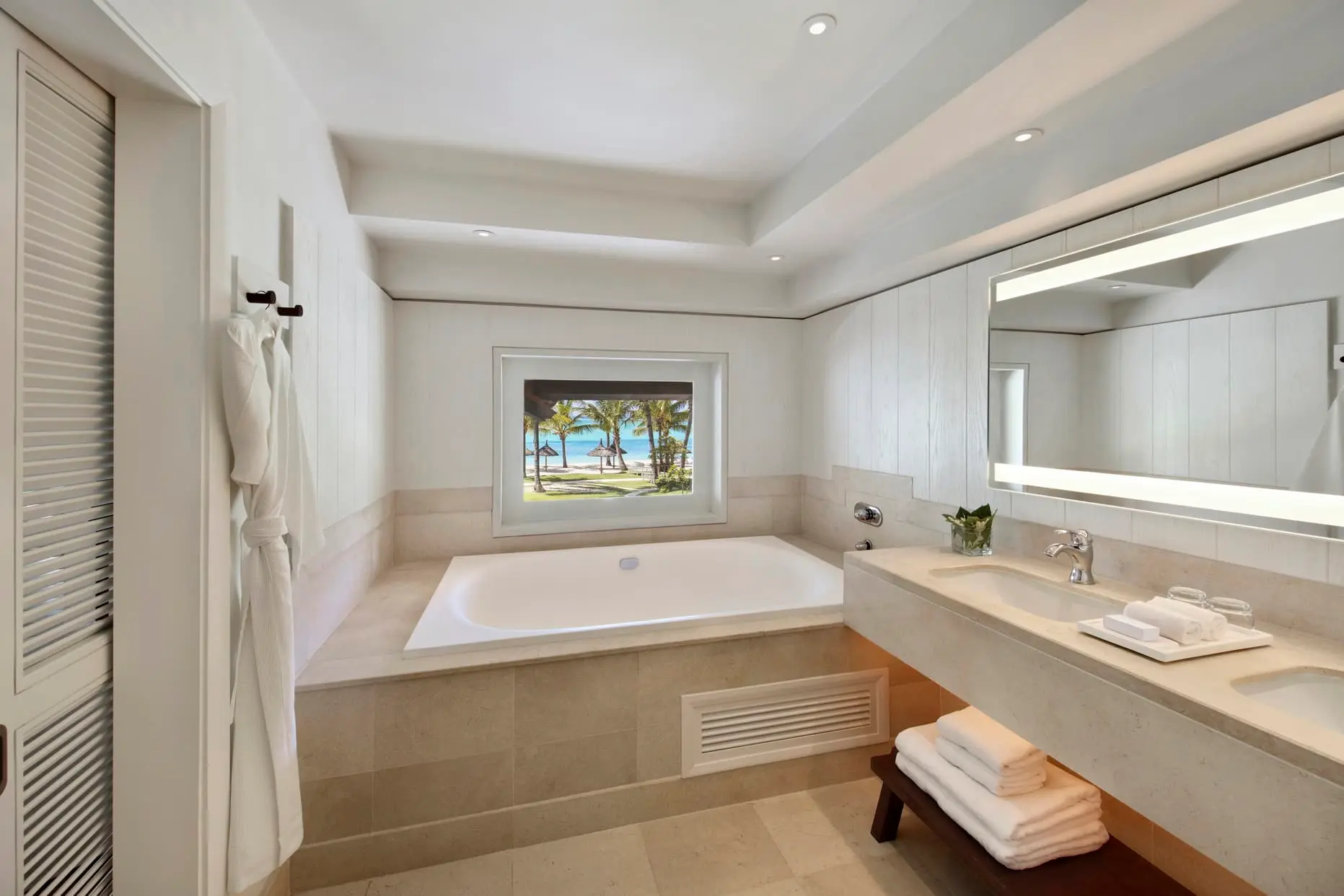 Sunset Junior Suite